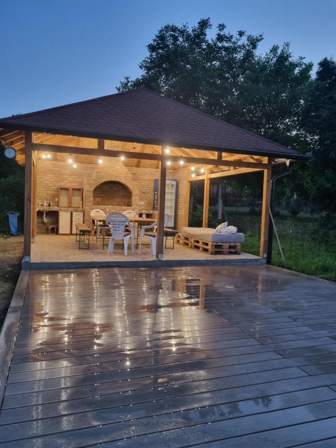 فيلا Hoopovo House Fruska Gora Irig المظهر الخارجي الصورة