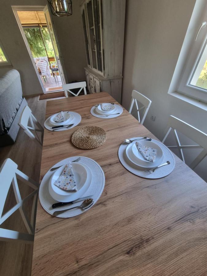 فيلا Hoopovo House Fruska Gora Irig المظهر الخارجي الصورة